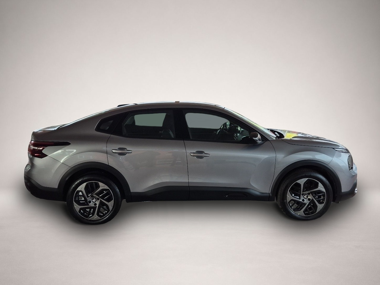 Citroen C4 X (02/2024, Benzin)