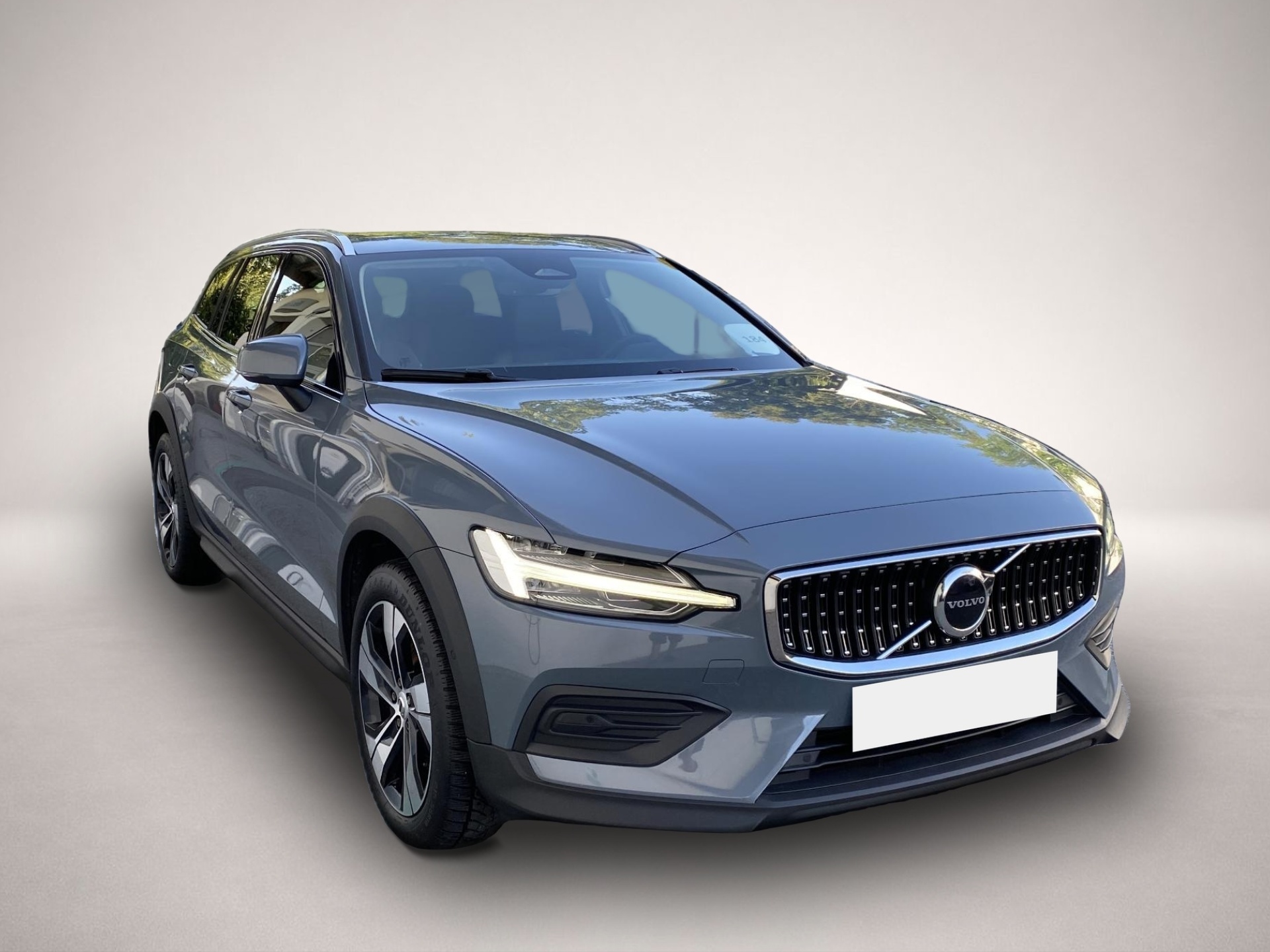 Volvo V60 Cross Country (07/2023, Diesel)