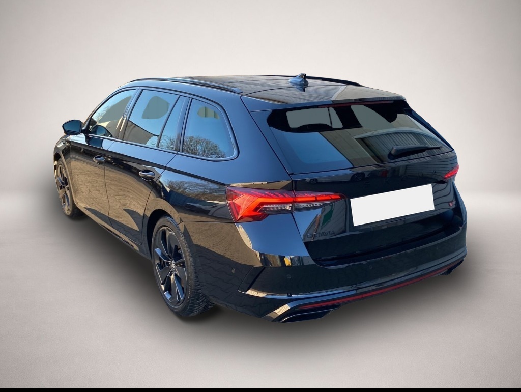 Skoda Octavia (06/2025, Benzin)