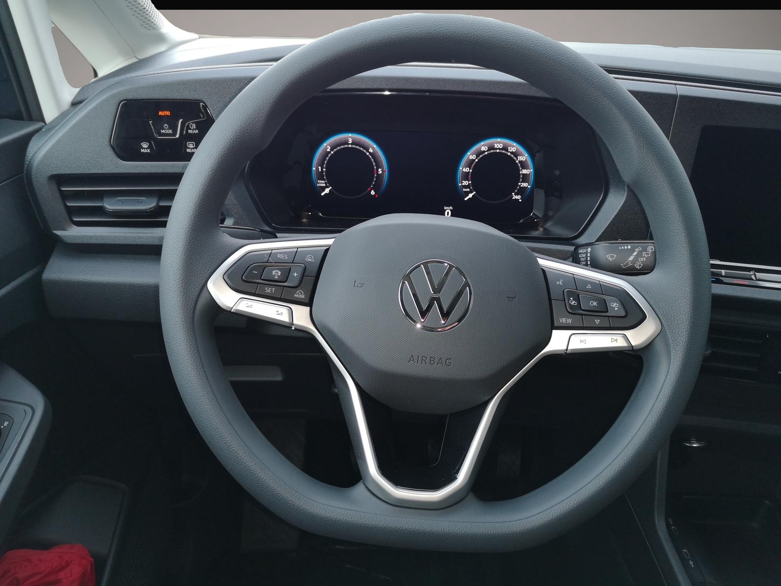 Volkswagen Caddy (06/2026, Benzin)