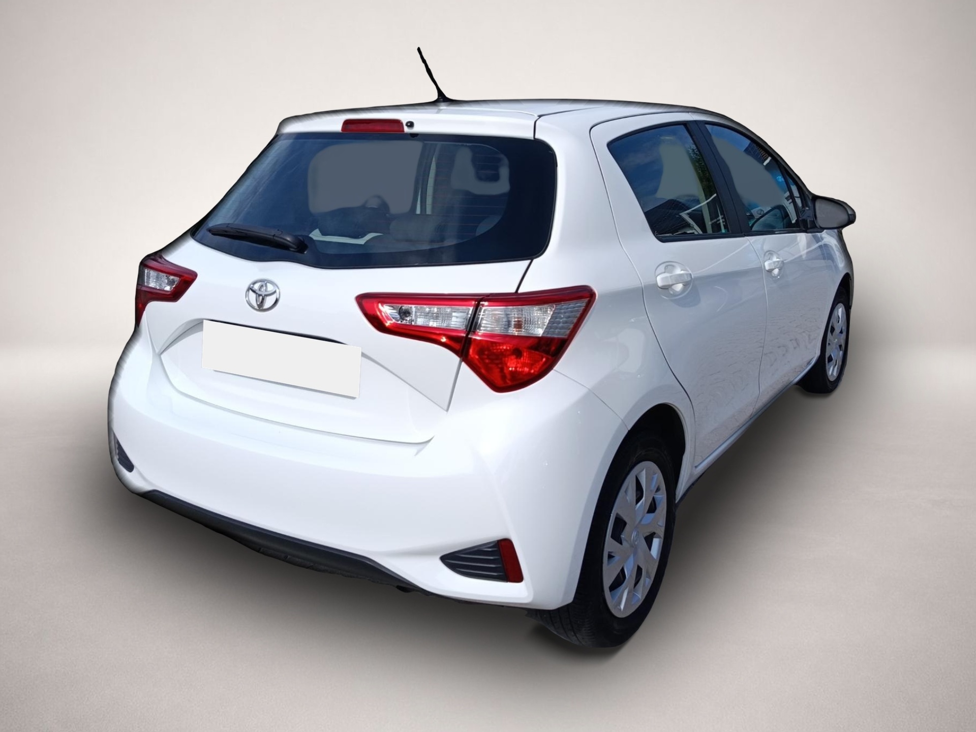 Toyota Yaris (10/2019, Benzin)
