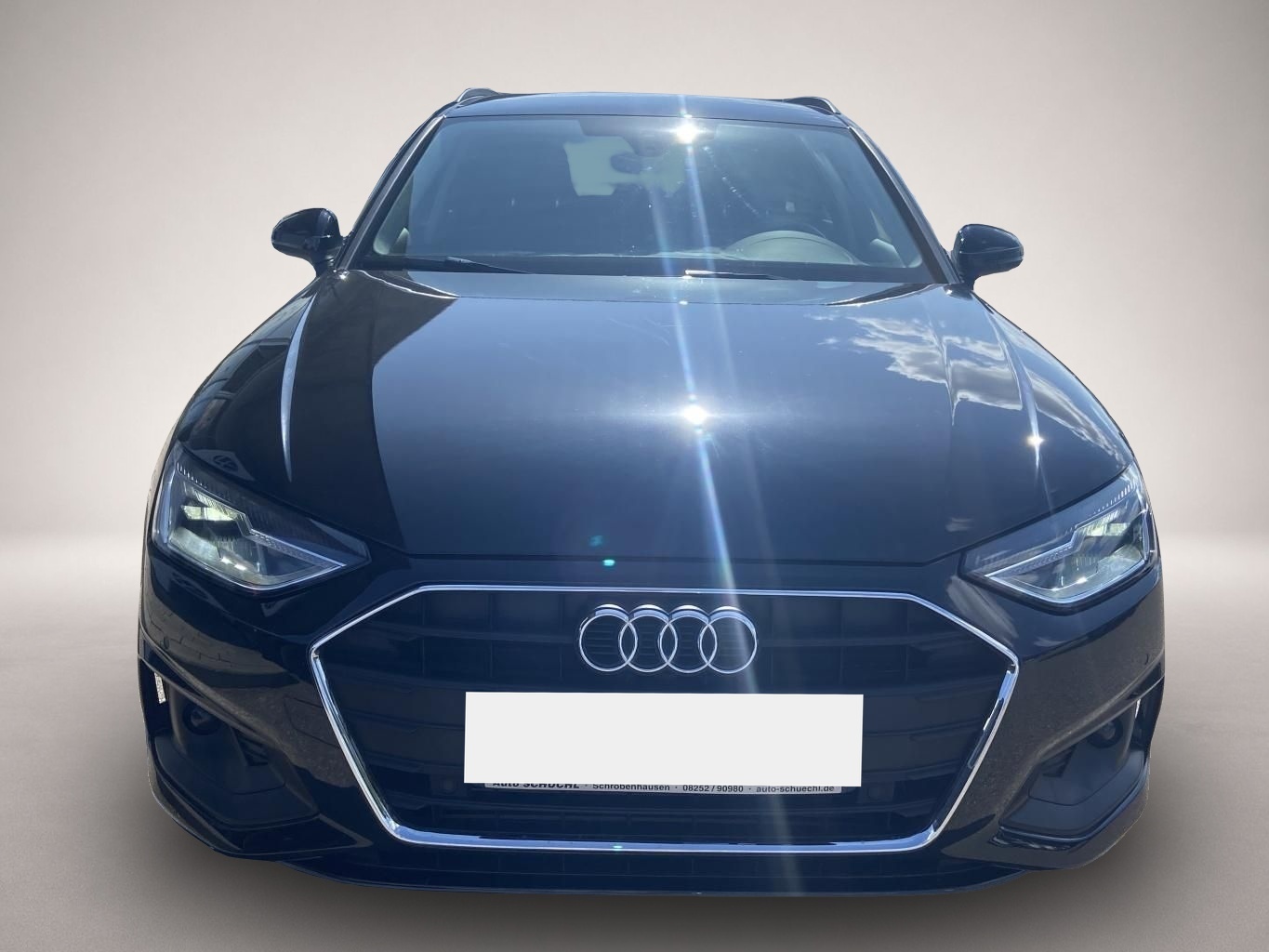 Audi A4 (08/2022, )