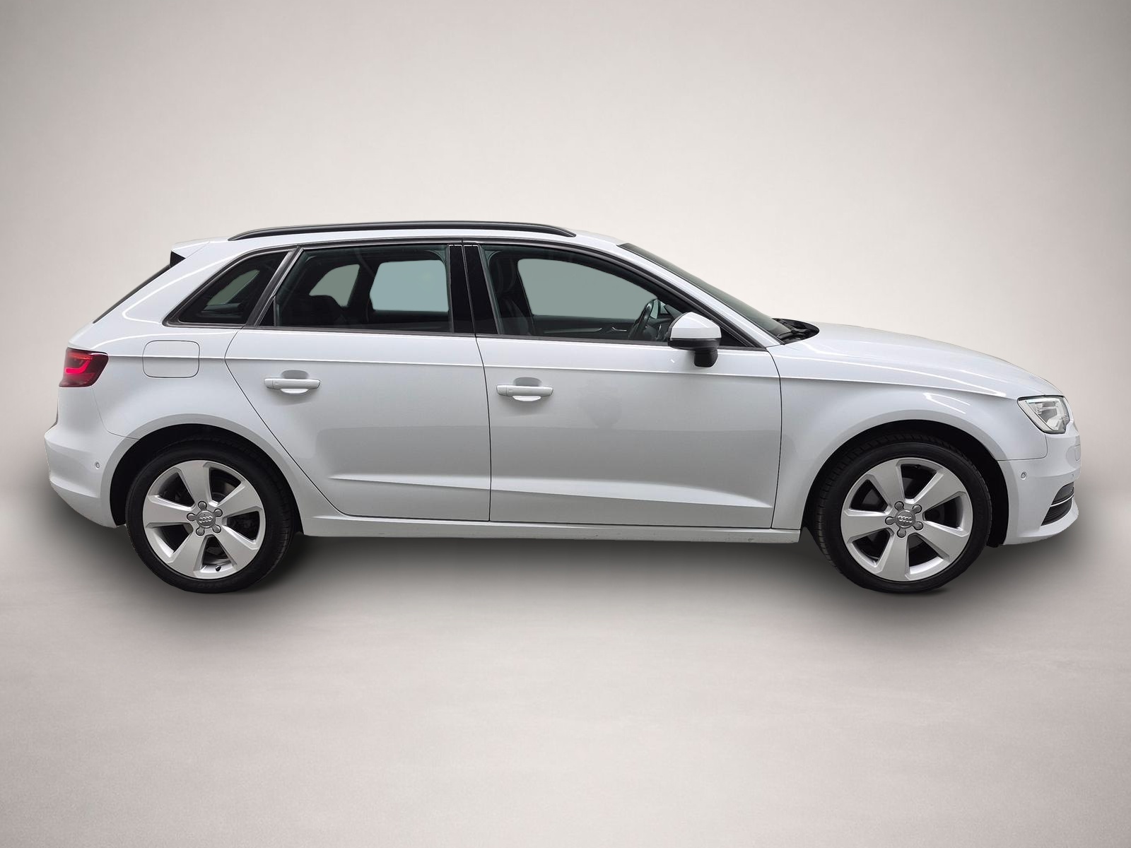 Audi A3 (04/2015, Benzin)
