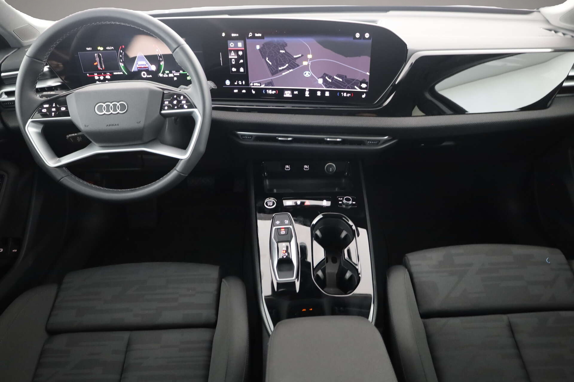 Audi quattro (09/2025, Hybrid (Benzin/Elektro))