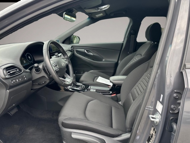 Hyundai i30 (10/2025, Benzin)