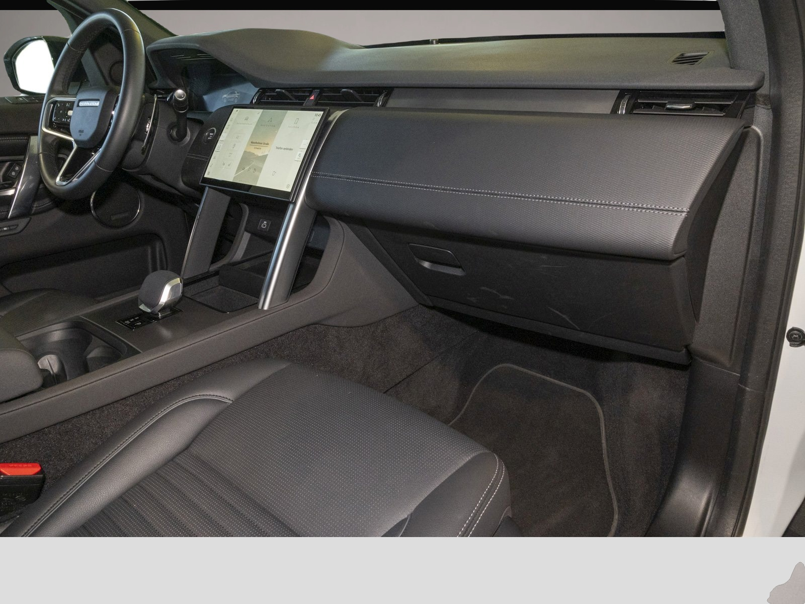Land-Rover Discovery Sport (11/2024, Diesel)