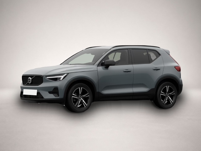 Volvo XC40 (05/2026, Benzin)