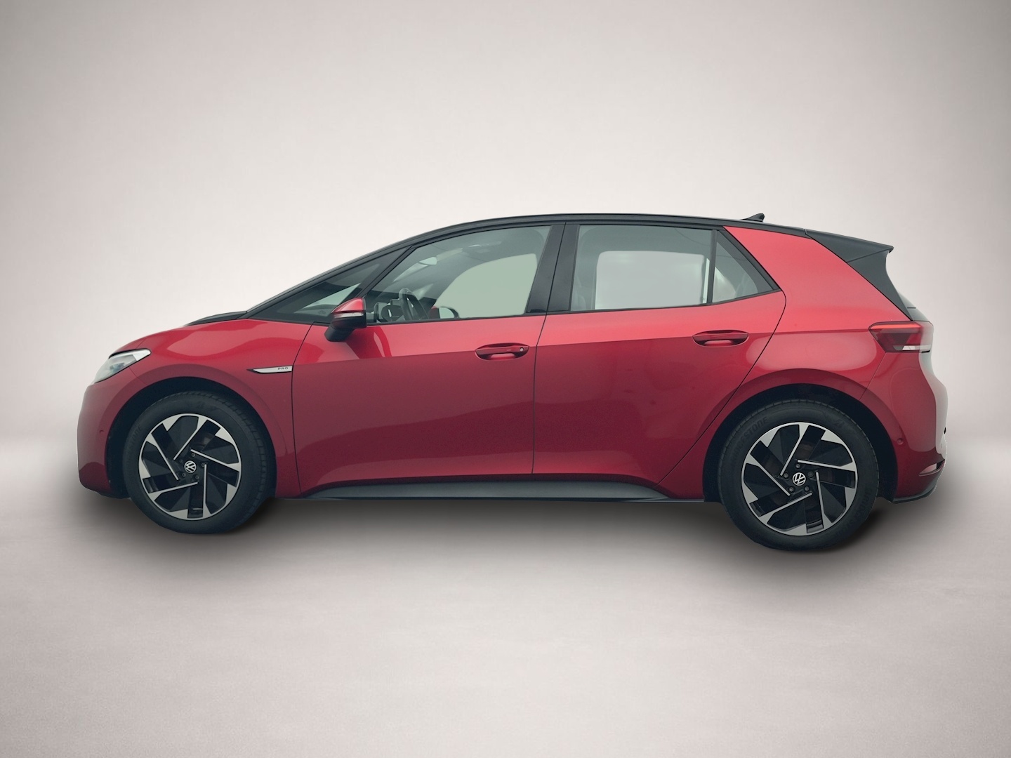 Volkswagen ID.3 (04/2022, ELECTRIC)