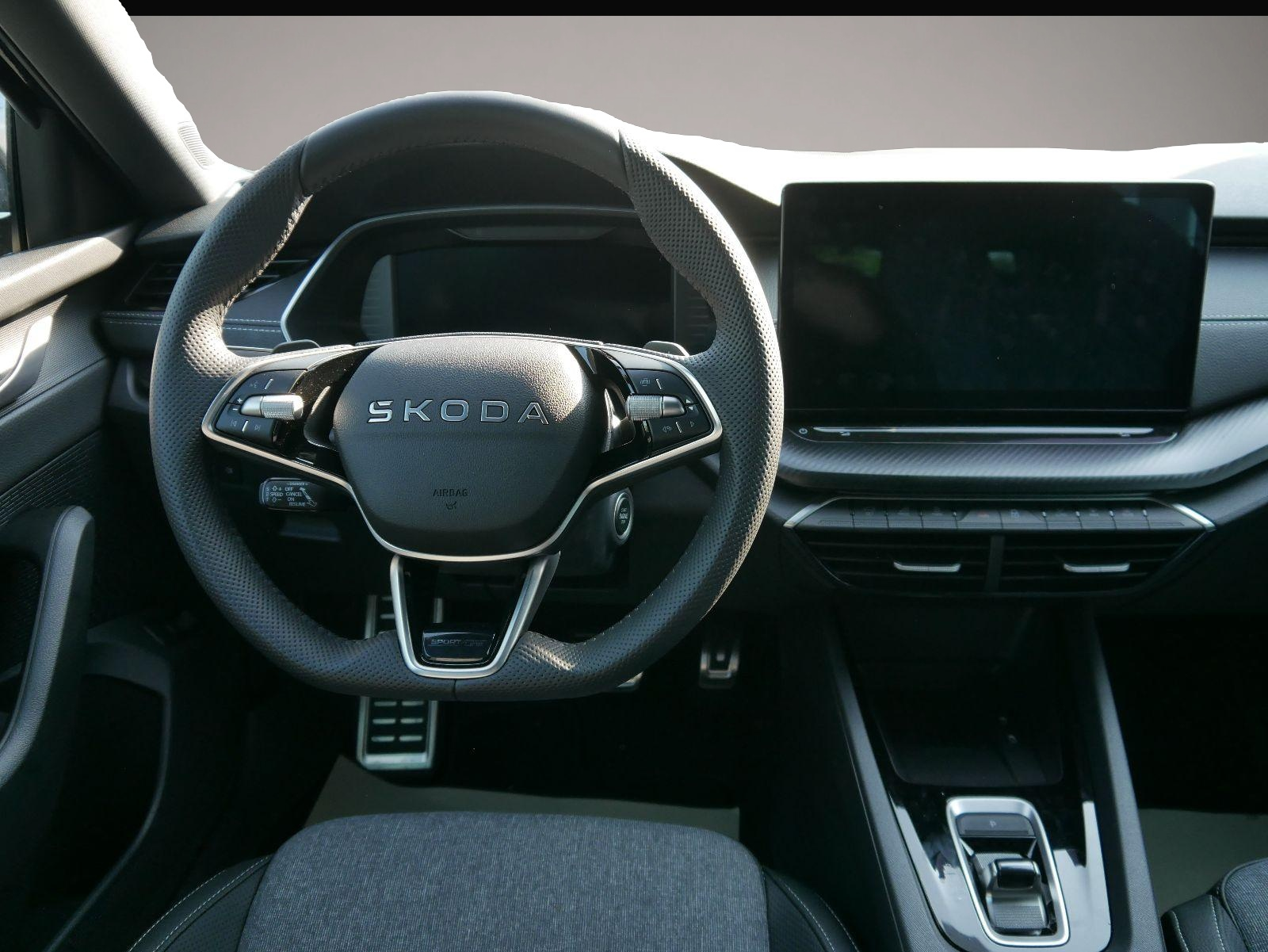 Skoda Octavia (02/2026, Benzin)