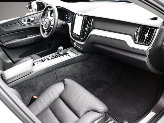 Volvo XC60 (12/2023, Diesel)