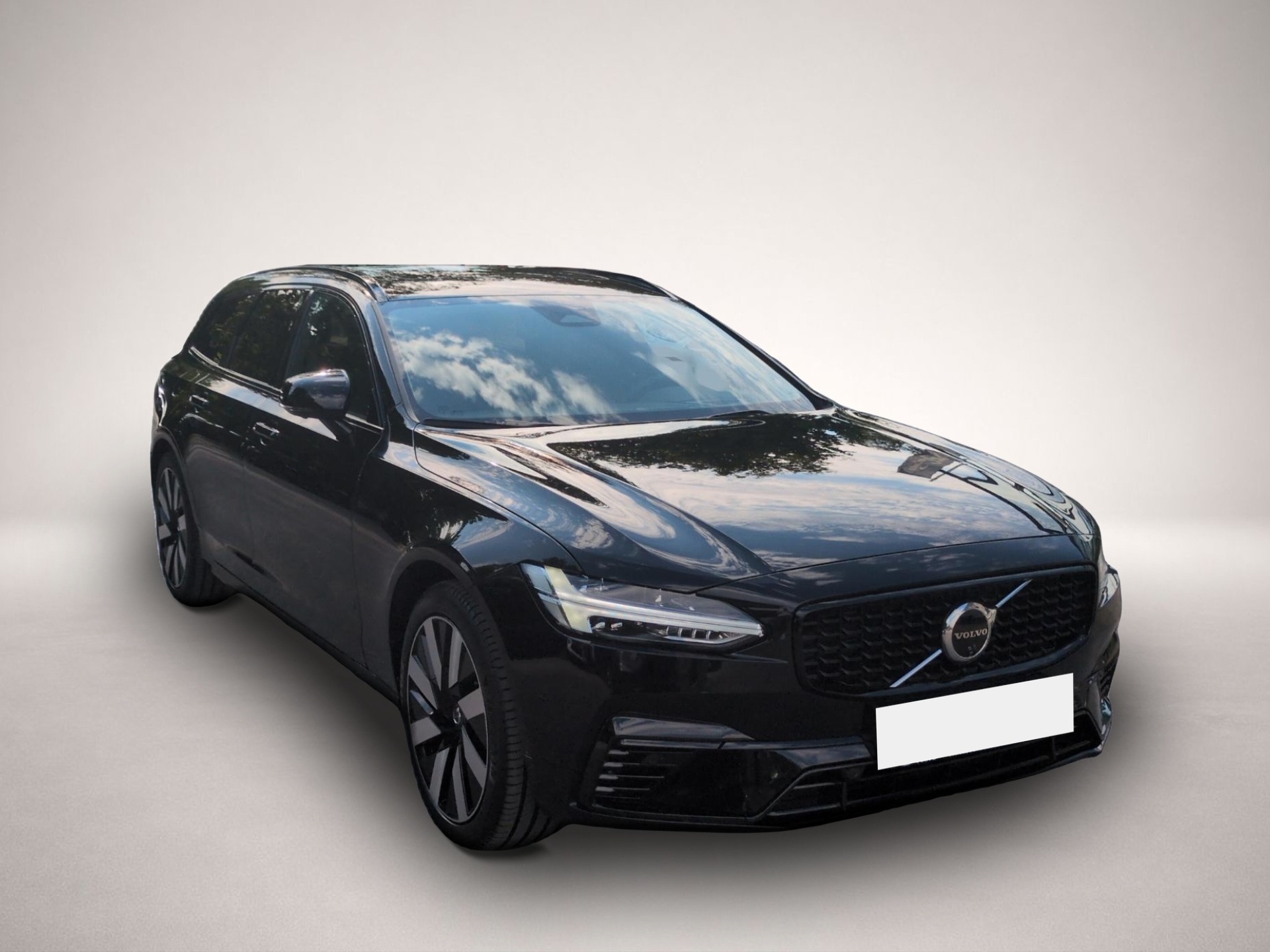 Volvo V90 (10/2025, Hybrid (Benzin/Elektro))