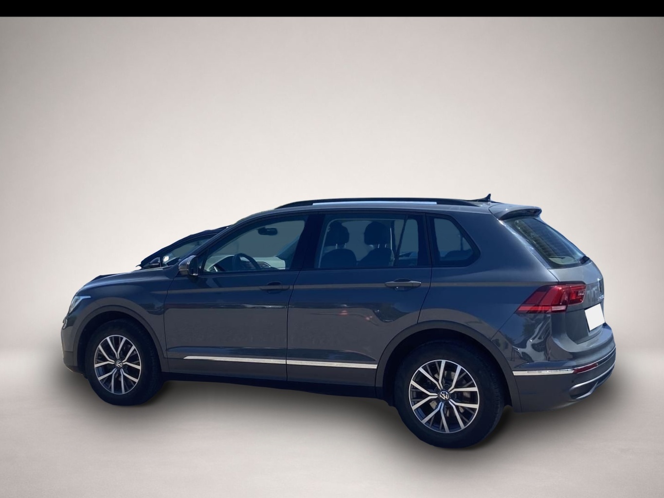 Volkswagen Tiguan (02/2023, )