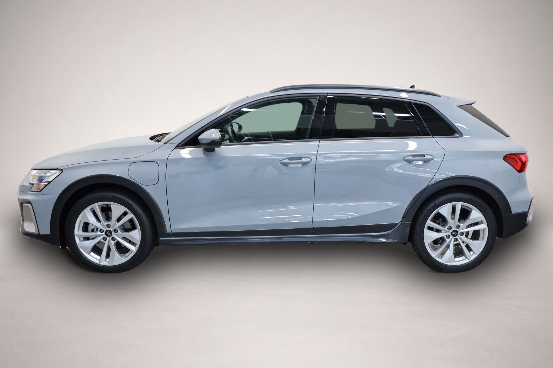 Audi A3 (09/2025, Hybrid (Benzin/Elektro))