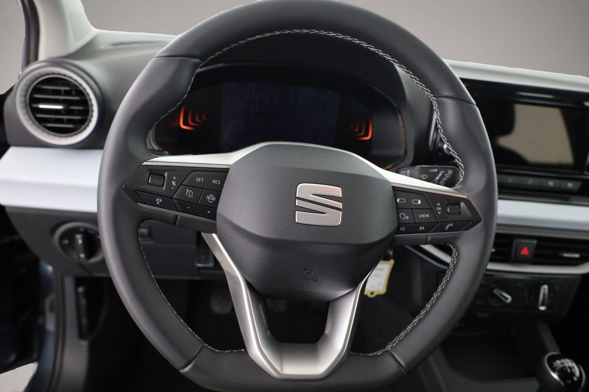 Seat Ibiza (01/2026, Benzin)