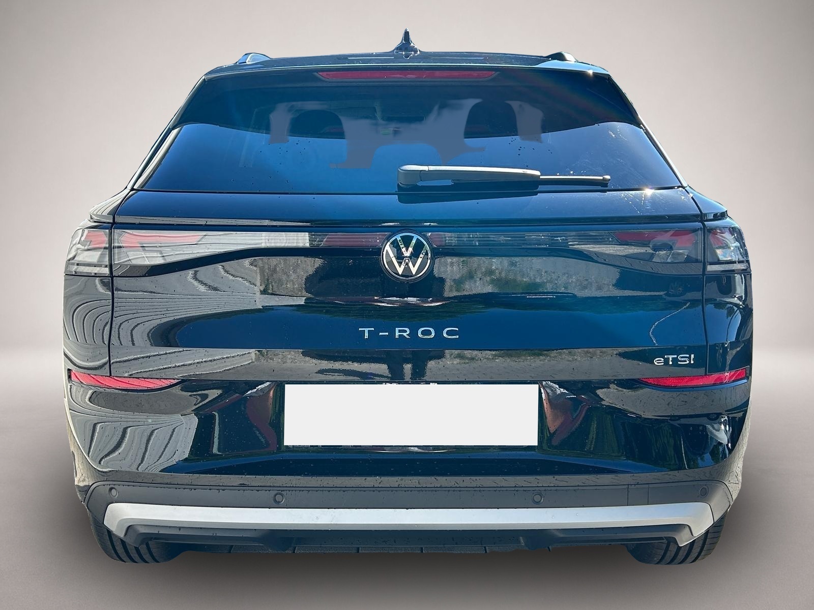 Volkswagen T-Roc (06/2026, Benzin)