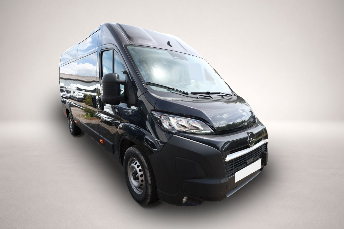 Opel Movano (03/2026, Diesel)