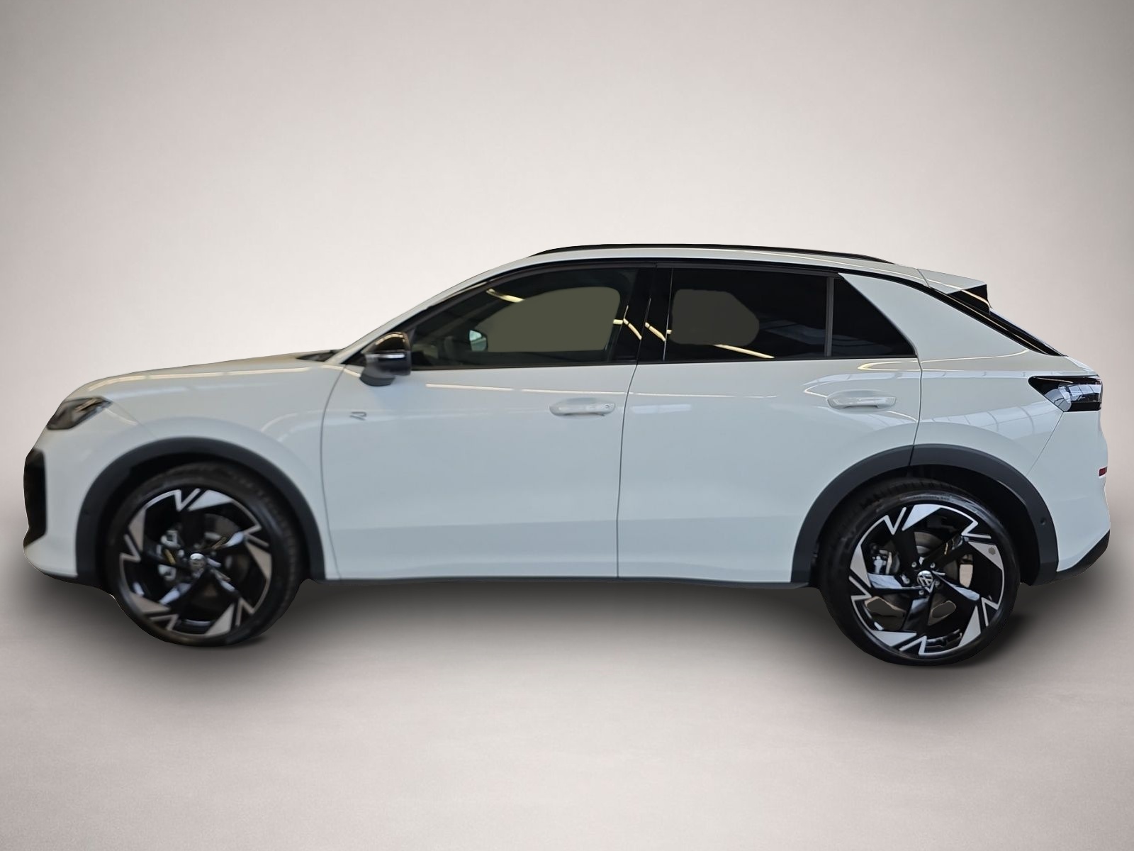 Volkswagen T-Roc (11/2025, Benzin)