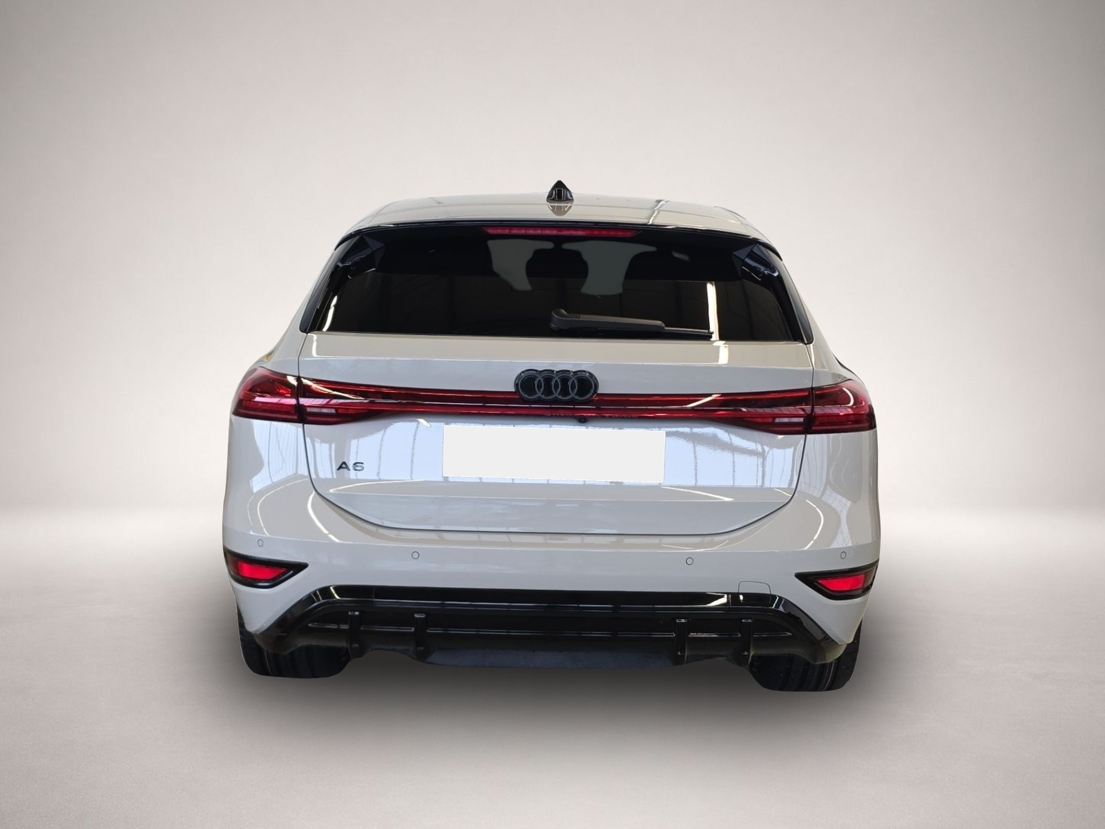 Audi e-tron (02/2026, ELECTRIC)