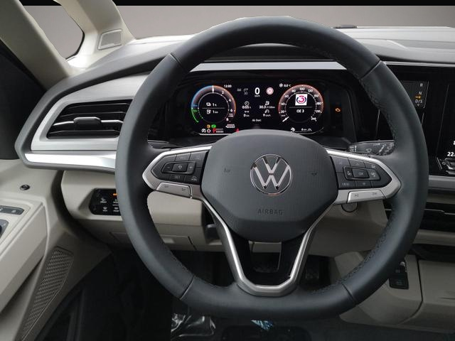 Volkswagen T7 Multivan (07/2026, Hybrid (Benzin/Elektro))