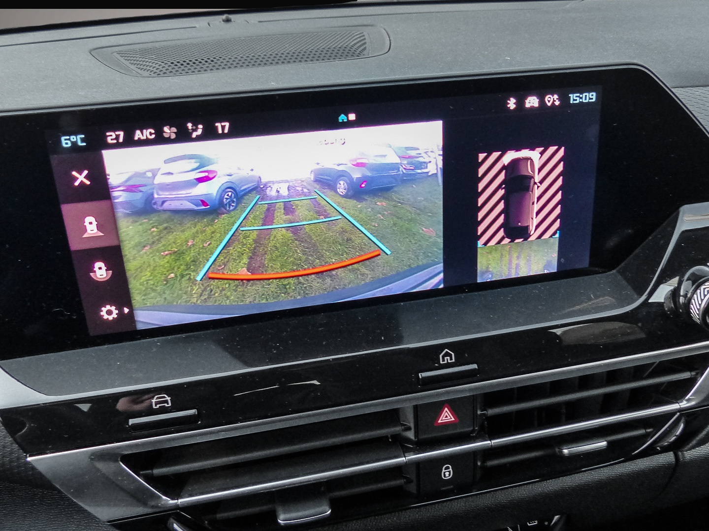Citroen C4 (11/2023, Benzin)