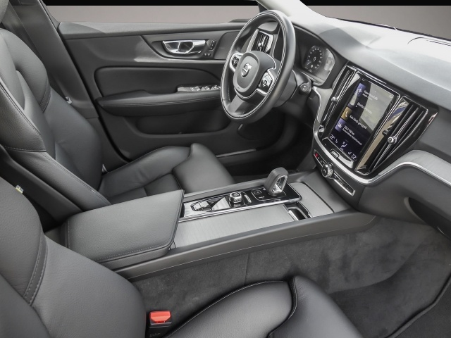 Volvo V60 Cross Country (05/2022, Diesel)