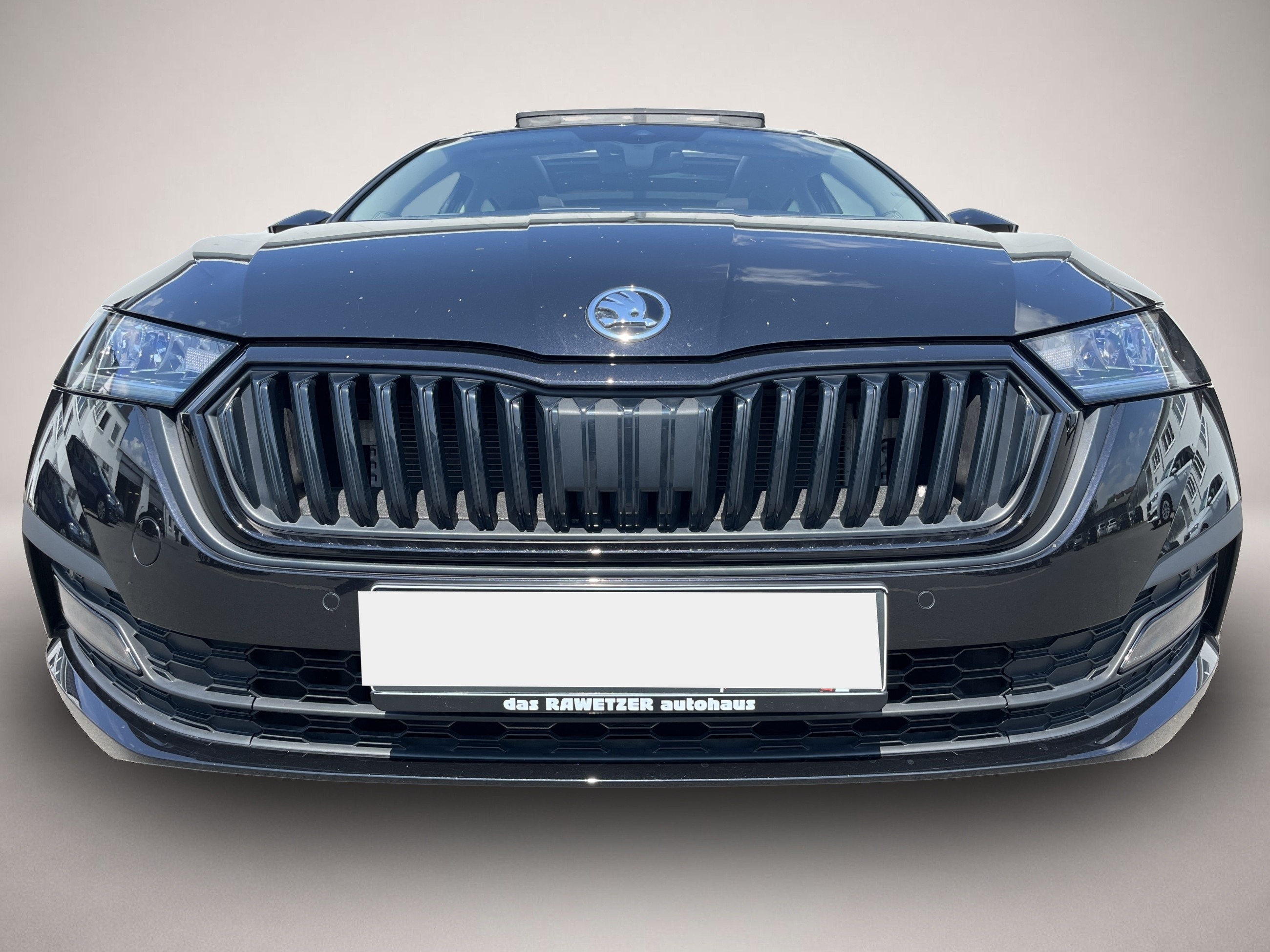 Skoda Octavia (04/2023, Benzin)