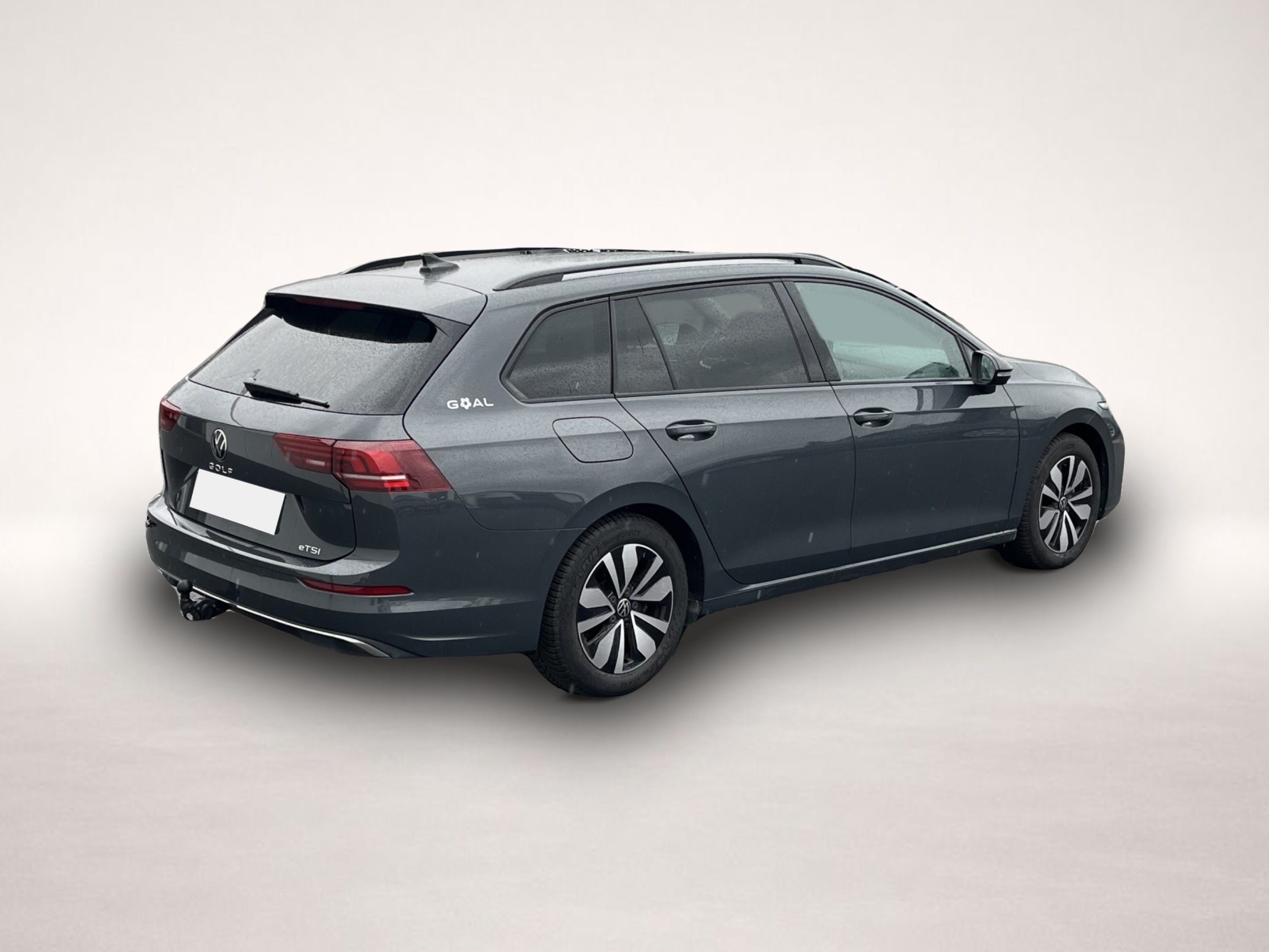 Volkswagen Golf (10/2025, Benzin)