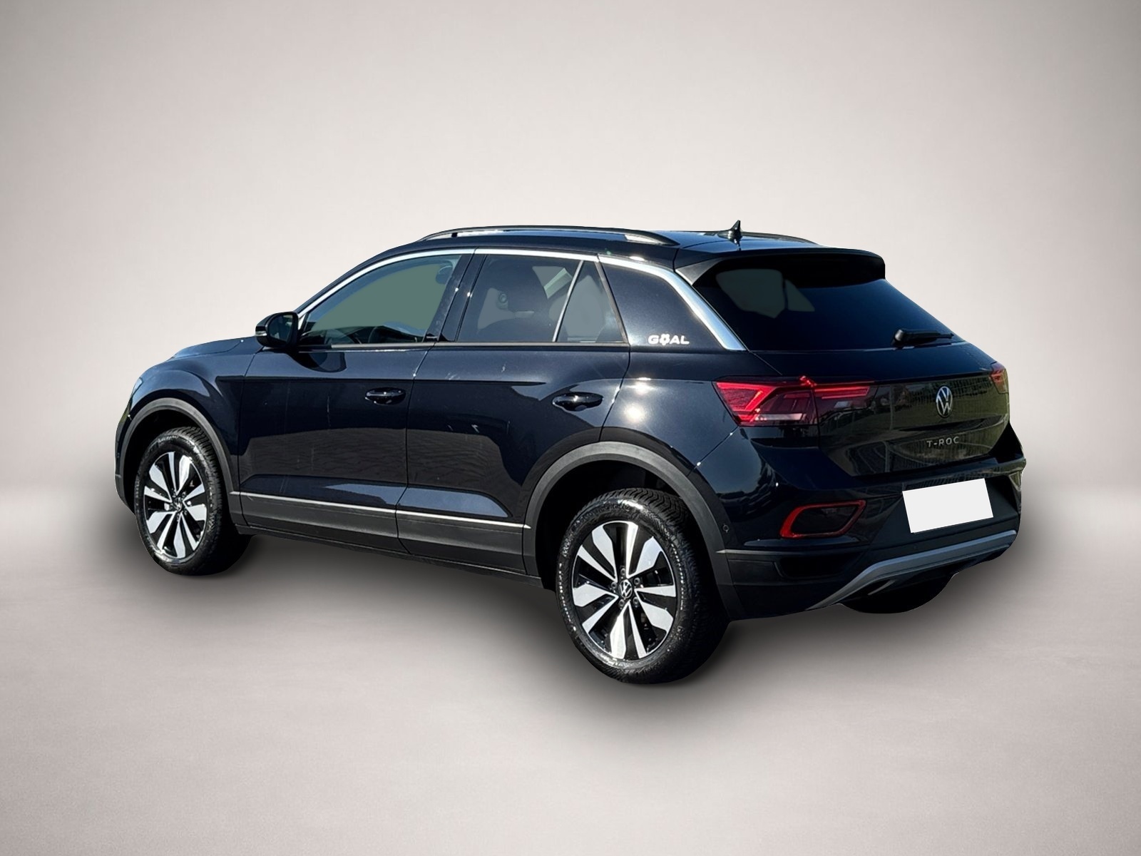 Volkswagen T-Roc (10/2025, Benzin)