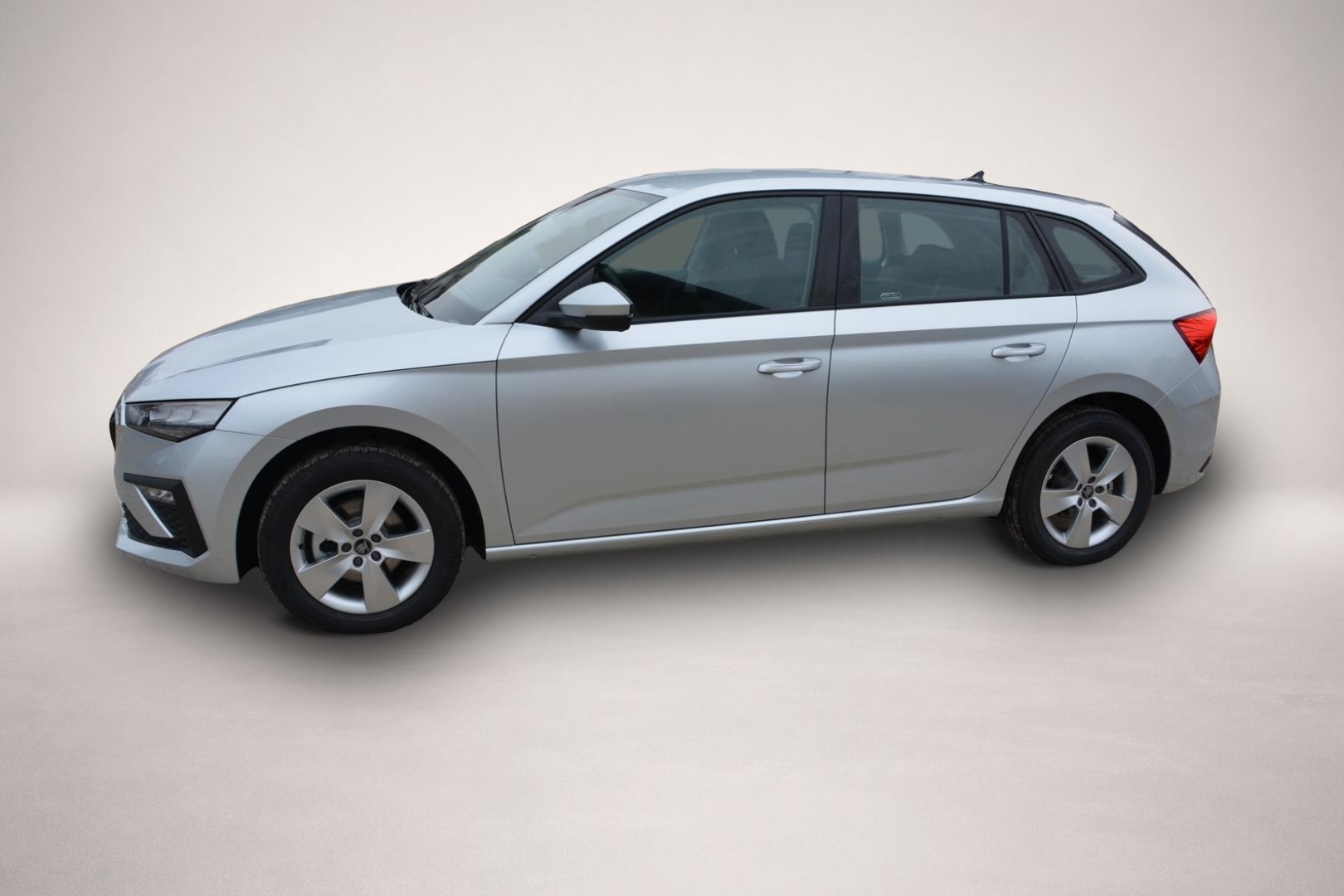 Skoda Scala (, Benzin)