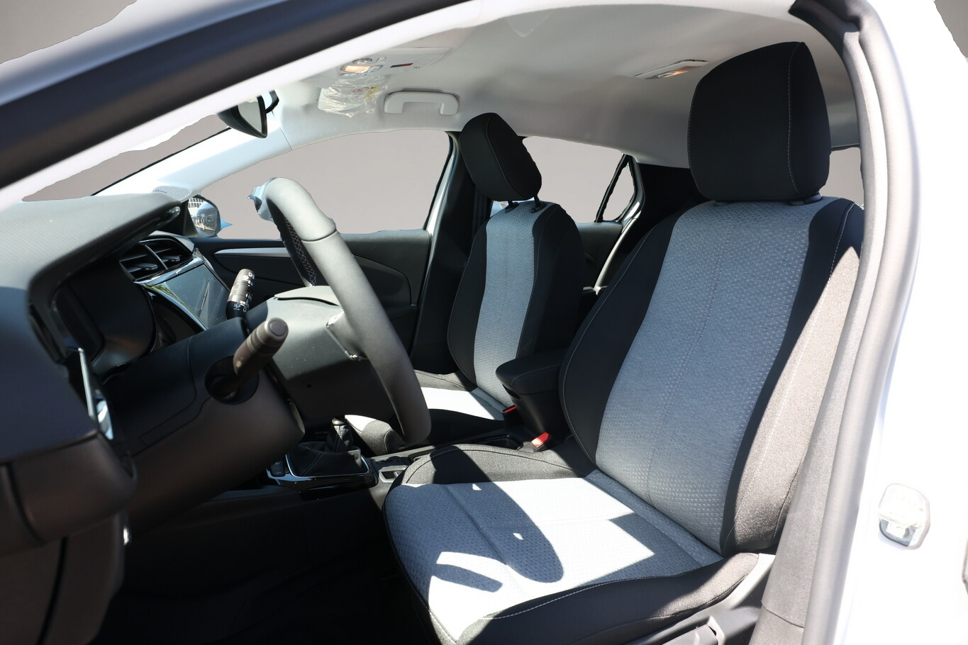Opel Corsa (10/2025, Benzin)