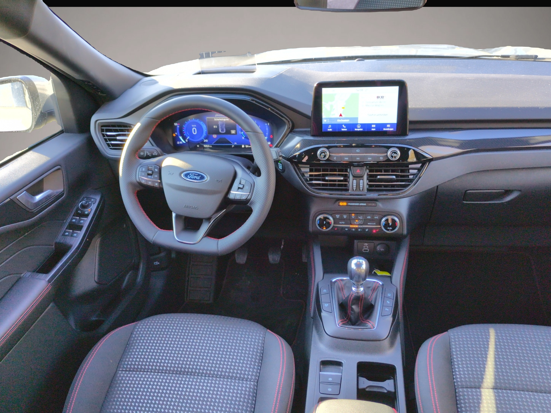 Ford Kuga (12/2023, Benzin)