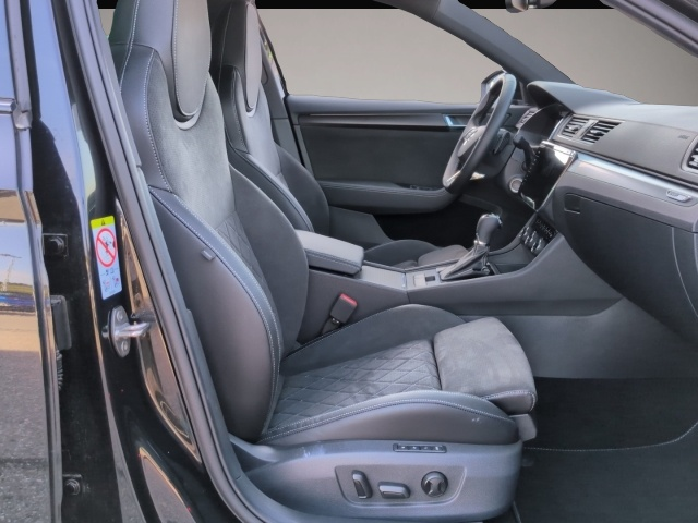 Skoda Superb (04/2024, Benzin)