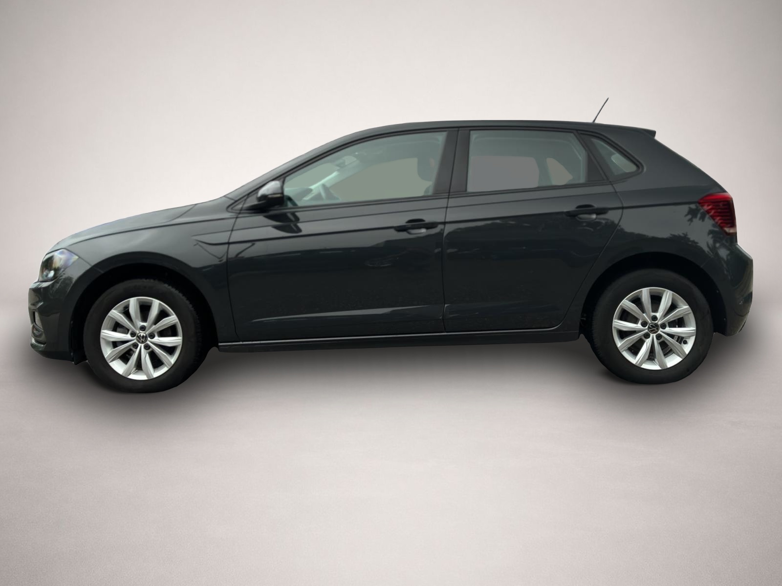 Volkswagen Polo (08/2021, Benzin)