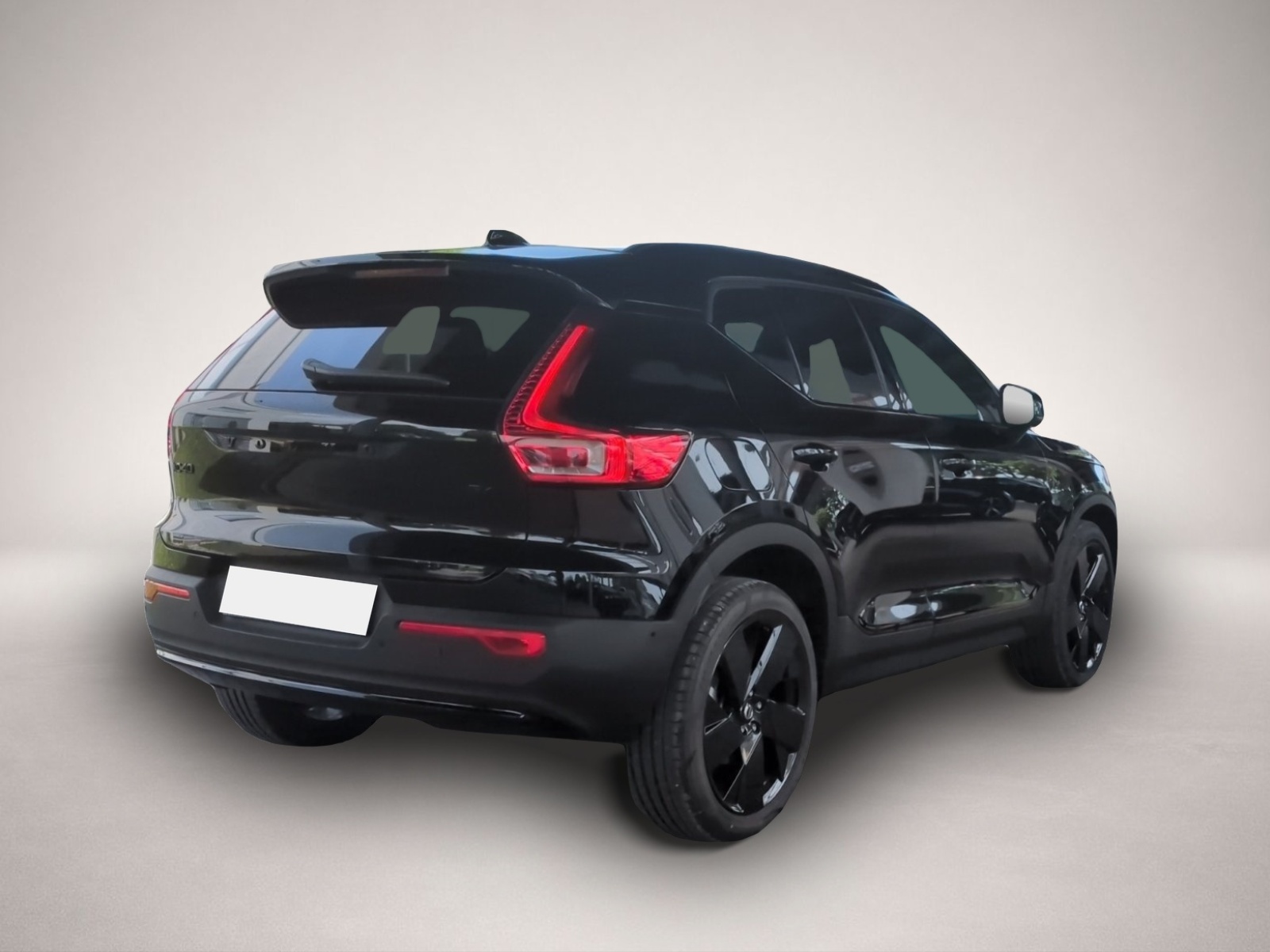 Volvo XC40 (01/2026, Benzin)