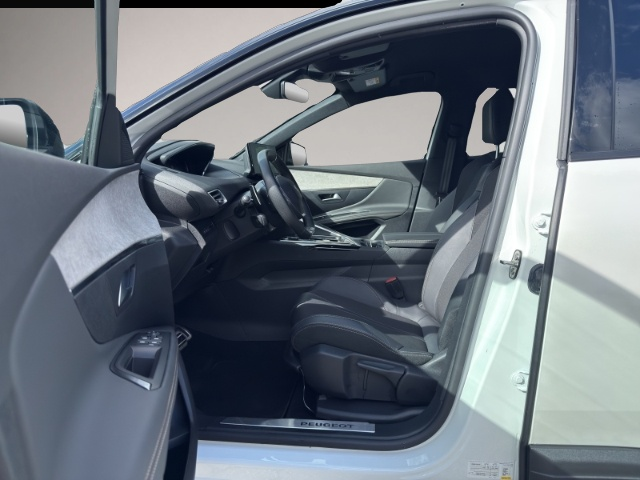 Peugeot 3008 (03/2024, Benzin)