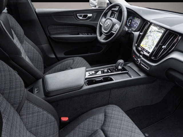 Volvo XC60 (11/2023, Diesel)