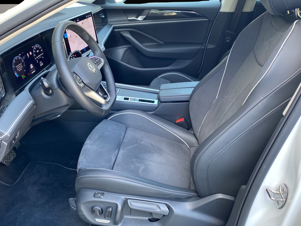 Volkswagen Passat Variant (06/2025, Benzin)