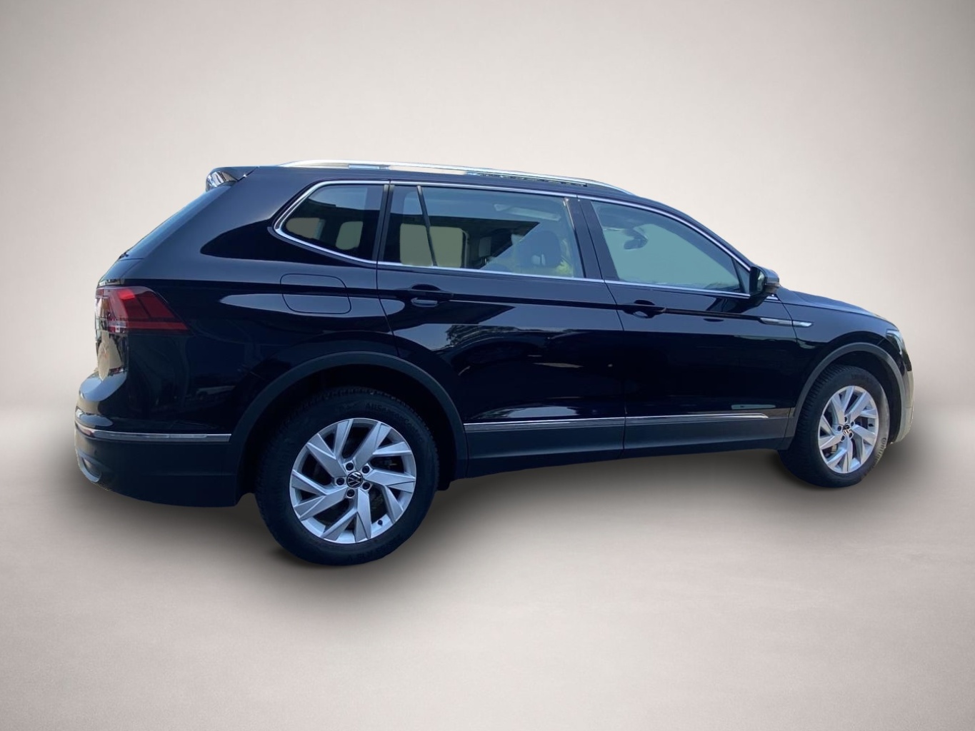 Volkswagen Tiguan Allspace (05/2025, )