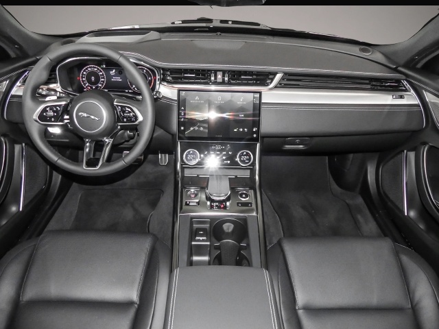 Jaguar XF (09/2024, Diesel)