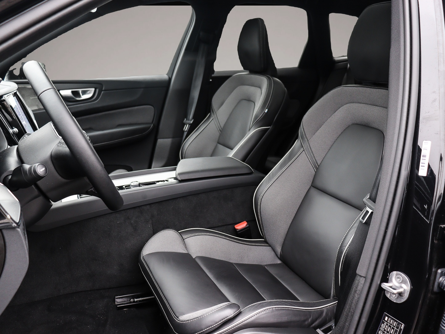 Volvo XC60 (02/2024, Hybrid (Benzin/Elektro))