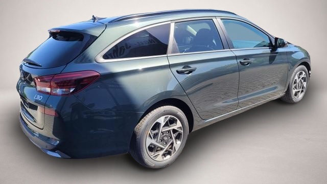 Hyundai i30 (04/2026, Benzin)