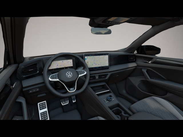Volkswagen Tiguan (10/2025, )