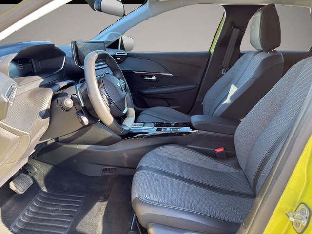 Peugeot 208 (06/2024, Benzin)