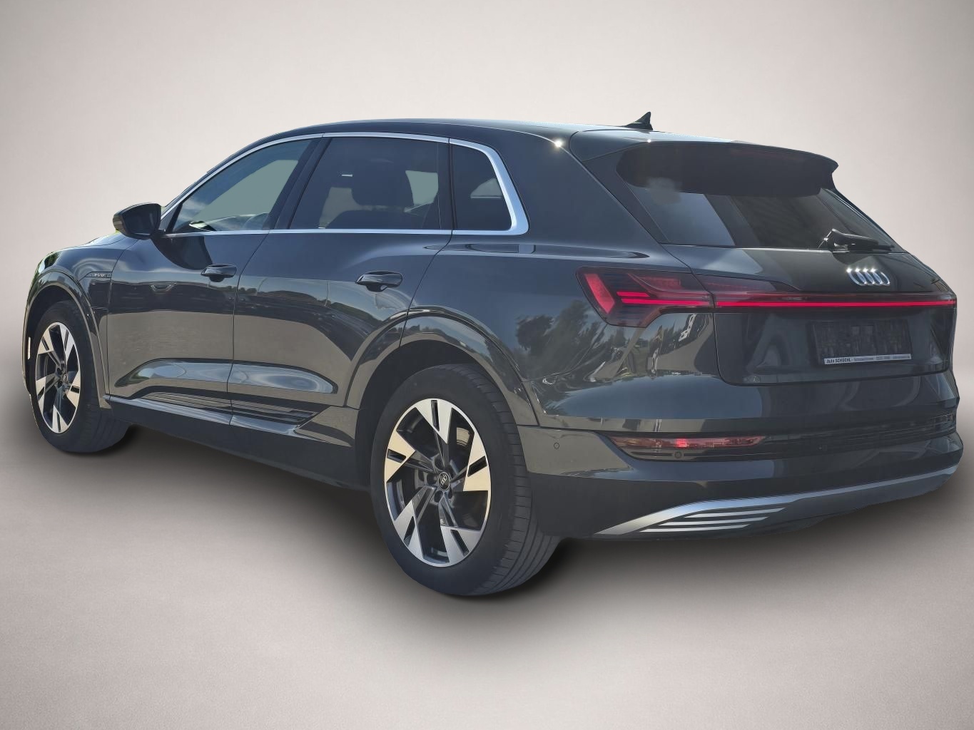Audi e-tron (02/2023, ELECTRIC)