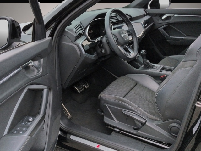 Audi quattro (04/2022, Benzin)
