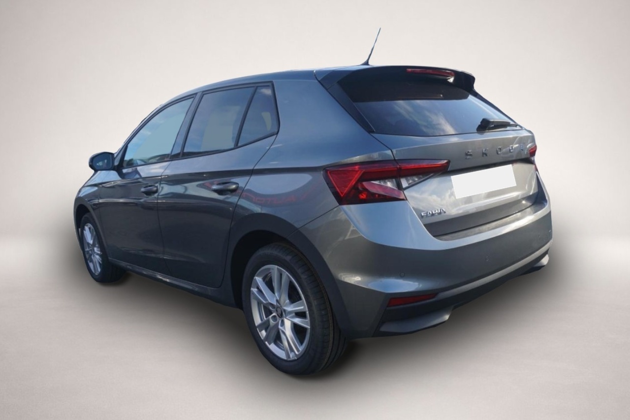Skoda Fabia (12/2025, Benzin)