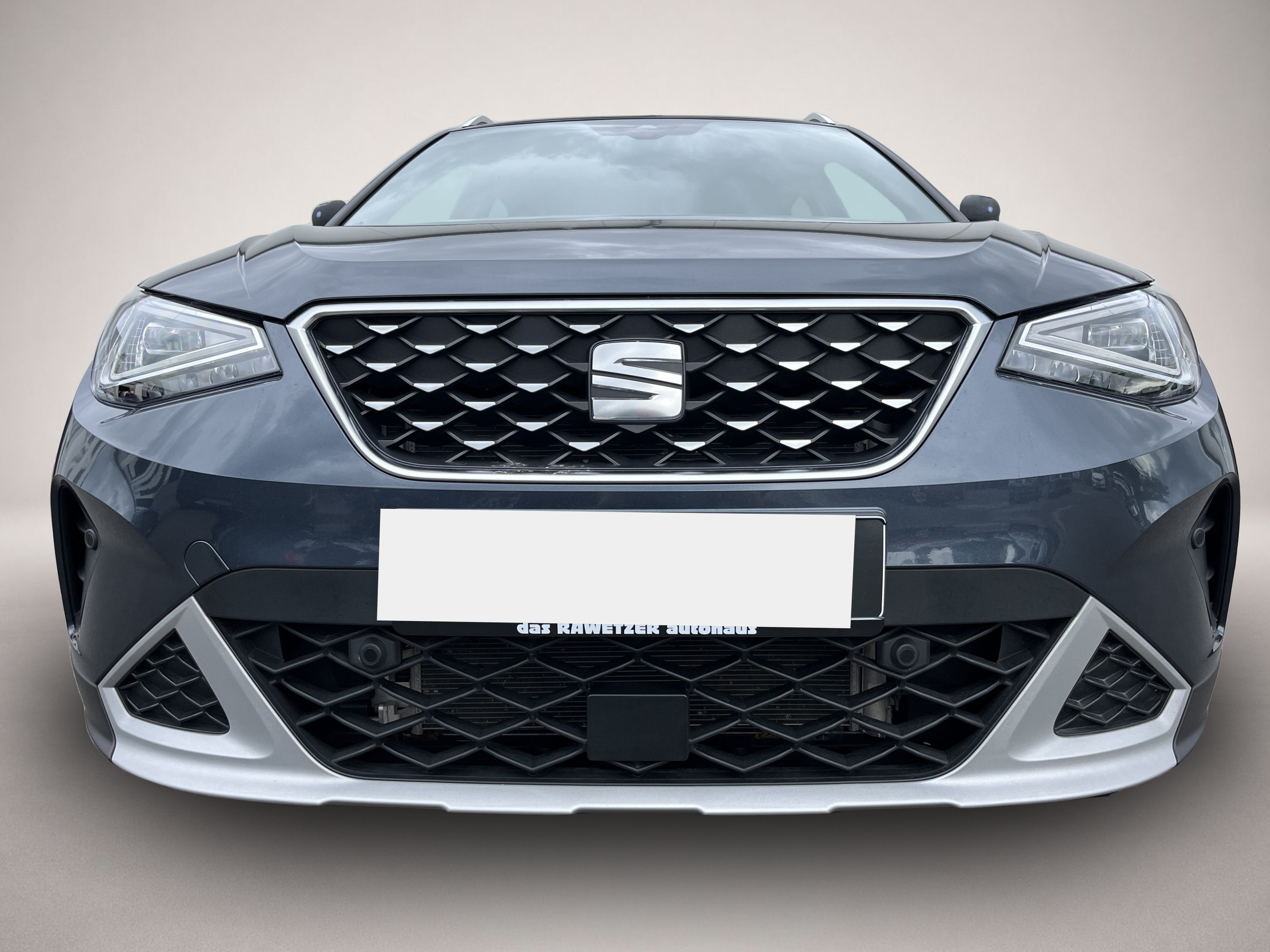 Seat Arona (03/2024, Benzin)