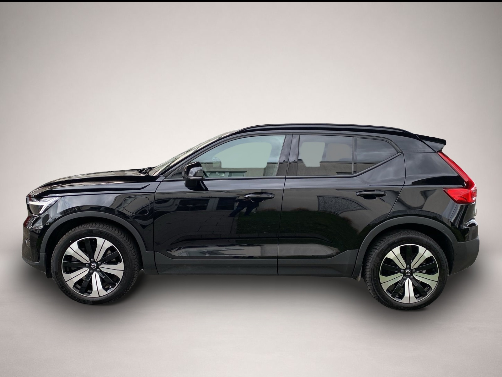 Volvo XC40 (11/2022, )