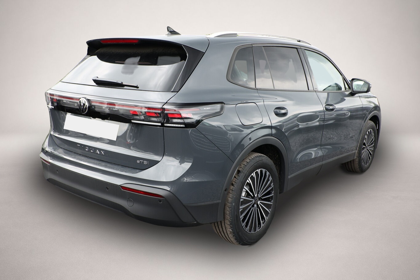 Volkswagen Tiguan (04/2026, Benzin)