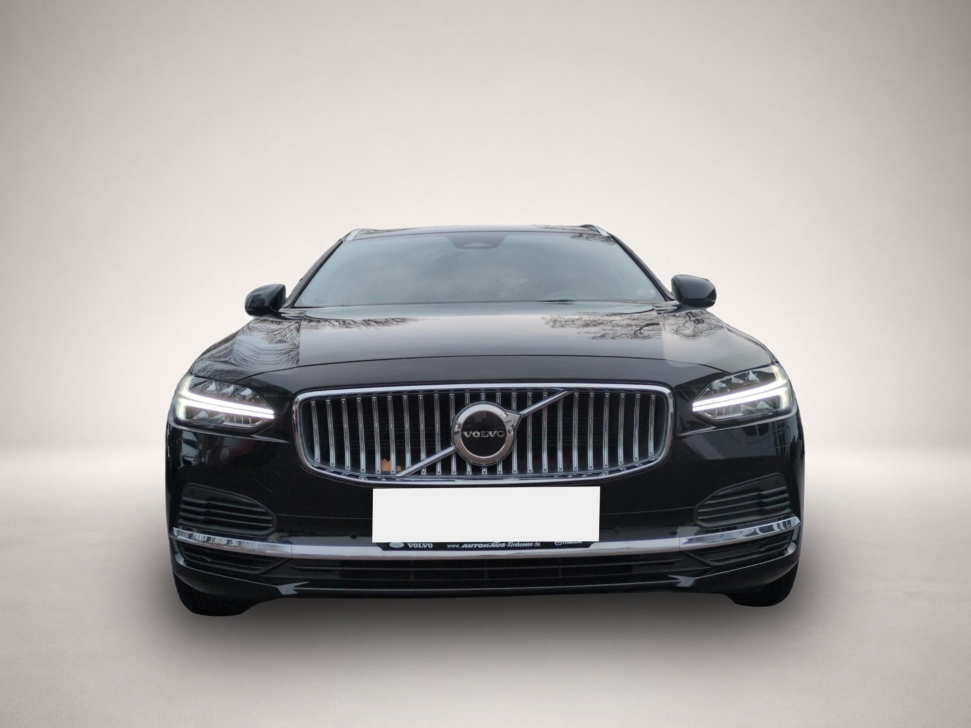 Volvo V90 (12/2022, Hybrid (Benzin/Elektro))